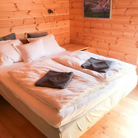 Mountain With Stunning View In Al בית נופש אל